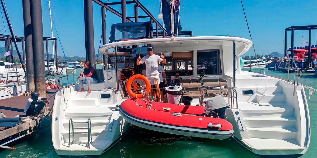 Аренда парусного катамарана Lagoon 400 S2 на Пхукете